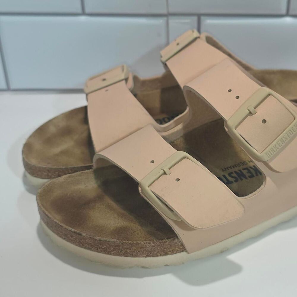 Birkenstock Women's Tan and Cream Sandals